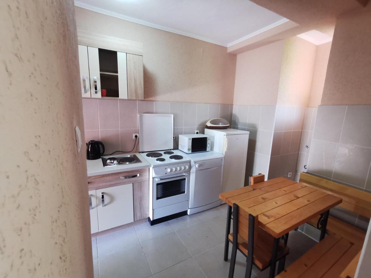 Bar-apartman 2 * Bar