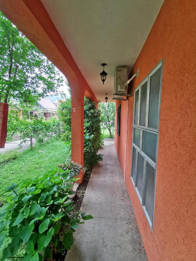 Apartment Bar-apartman 2 *